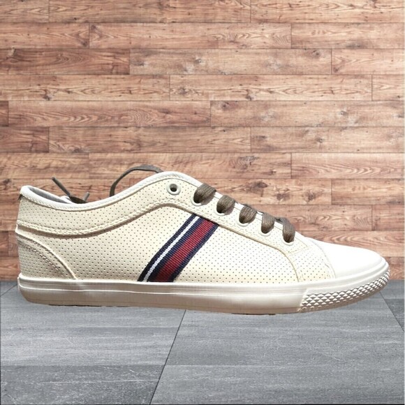 New Ben Sherman Madison Perforated Cream and White Sneakers 9 - Picture 2 of 7